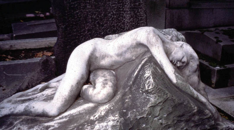 montparnasse cemetery sculpture